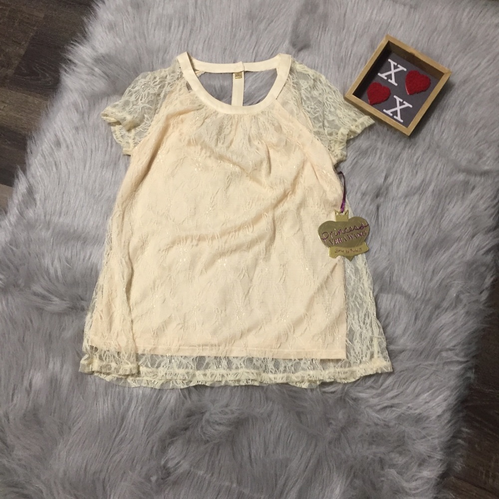 💟 3/$15 NWT Vera Wang Princess top